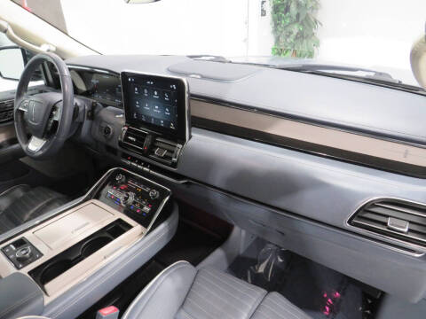 2019 Lincoln Navigator Black Label