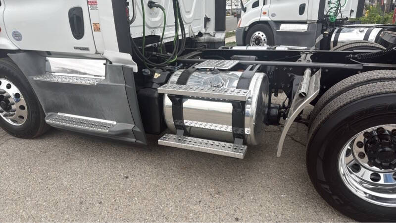 2019 Freightliner Cascadia