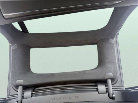 2023 Tesla Model X Standard Range
