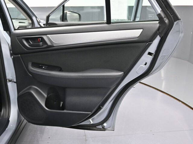 2019 Subaru Outback 2.5i