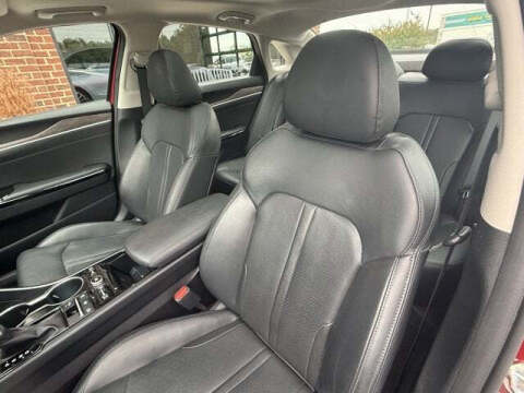 2022 Kia K5 EX