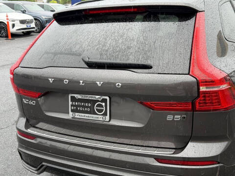 2023 Volvo XC60 B5 Plus Dark Theme