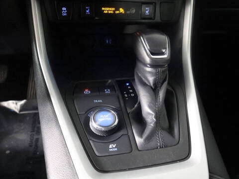 2019 Toyota RAV4 Hybrid XSE