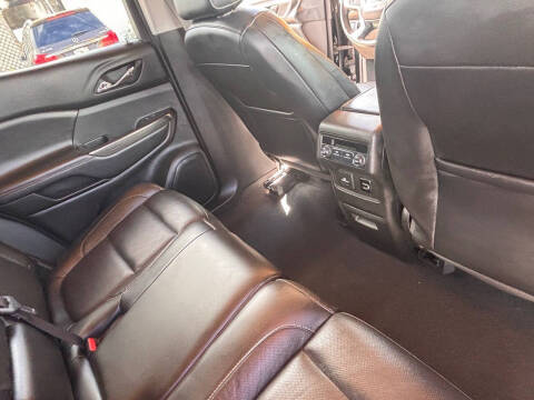 2017 GMC Acadia SLT-1