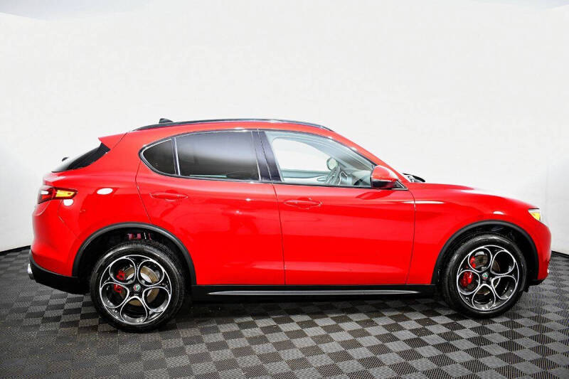 2019 Alfa Romeo Stelvio Ti Sport