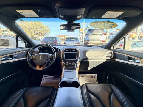 2016 Lincoln MKX Select