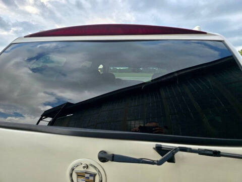 2004 Cadillac Escalade