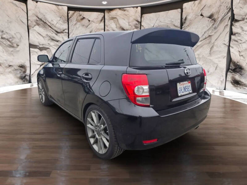 2009 Scion xD