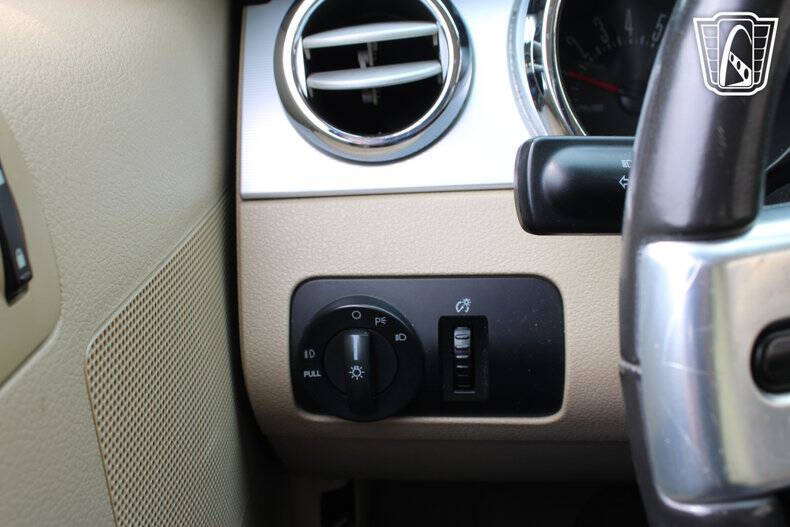 2006 Ford Mustang