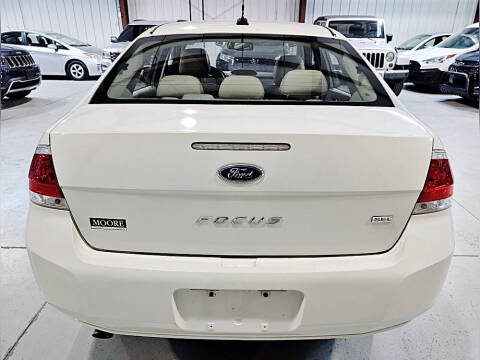 2010 Ford Focus SEL