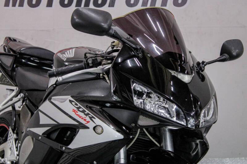 2005 Honda CBR1000RR