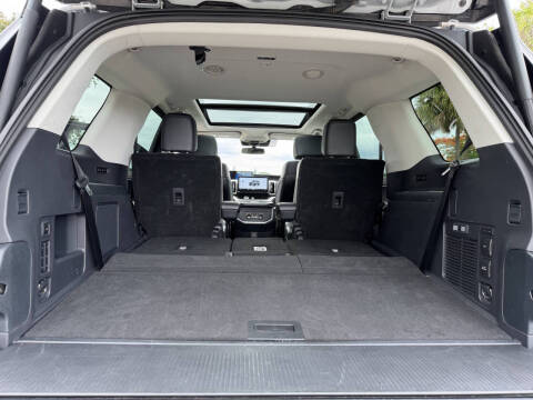 2025 Ford Expedition Platinum