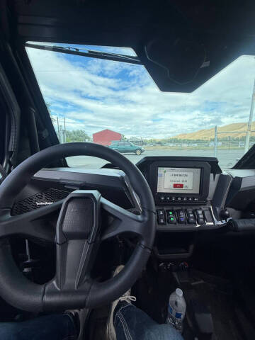 2024 Polaris RZR