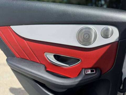 2021 Mercedes-Benz GLC GLC 300