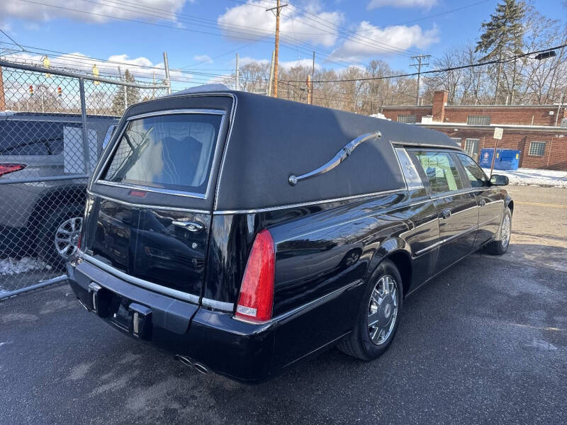 2008 Cadillac DTS Luxury III