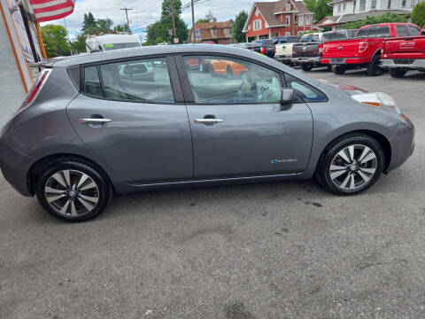 2015 Nissan LEAF SV