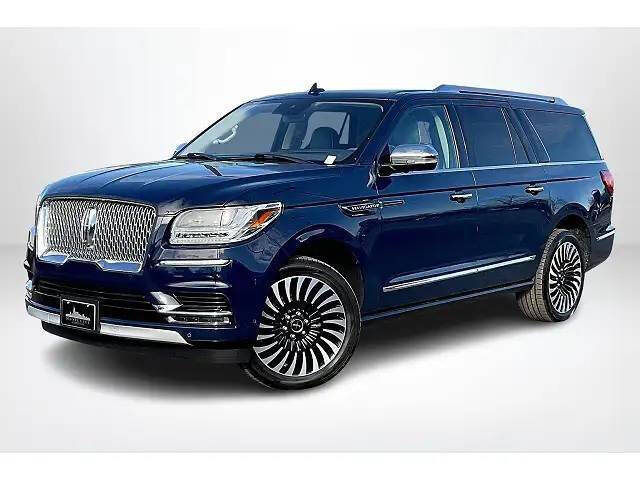 2019 Lincoln Navigator Black Label's photo