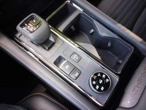 2025 Nissan Pathfinder Rock Creek