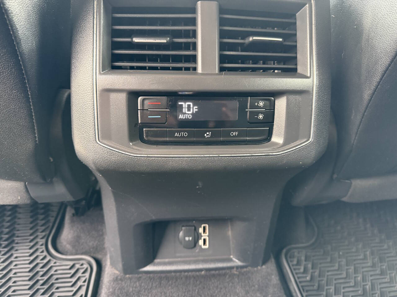 2018 Volkswagen Atlas V6 SE Technology photo 22