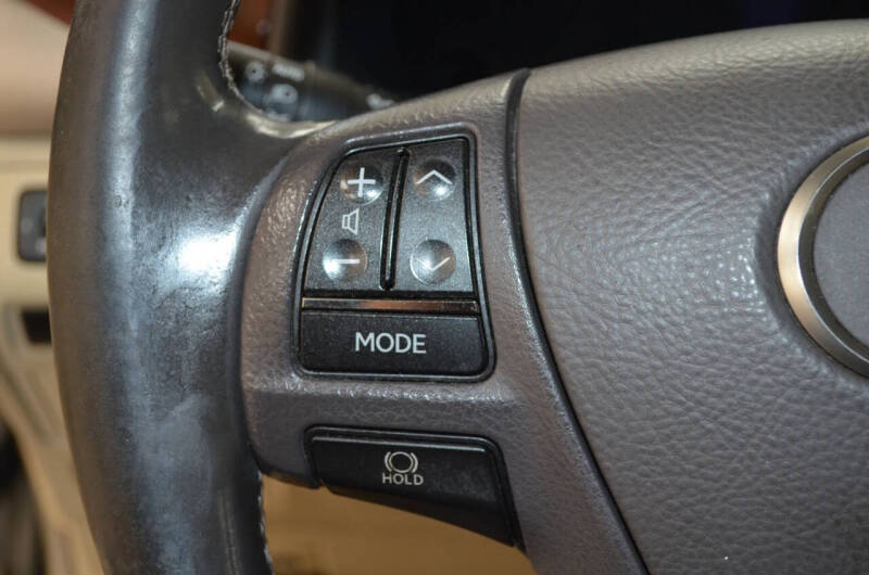 2013 Lexus LS 460