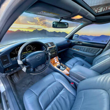 1998 Lexus LS 400