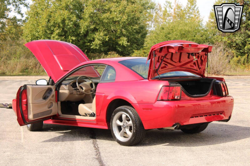 2001 Ford Mustang GT