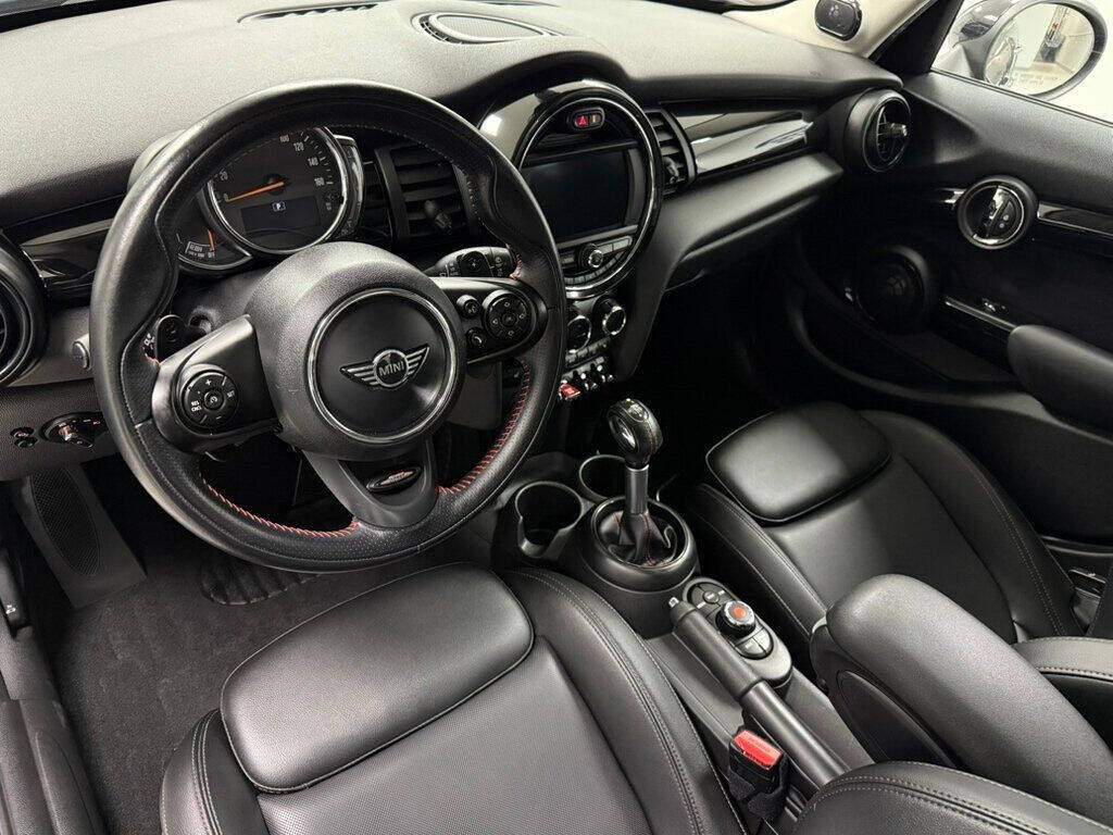 2019 MINI Hardtop 4 Door for sale at Conway Imports in   Streamwood, IL