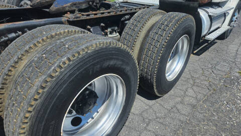 2000 Freightliner FL112