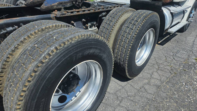 2000 Freightliner FL112