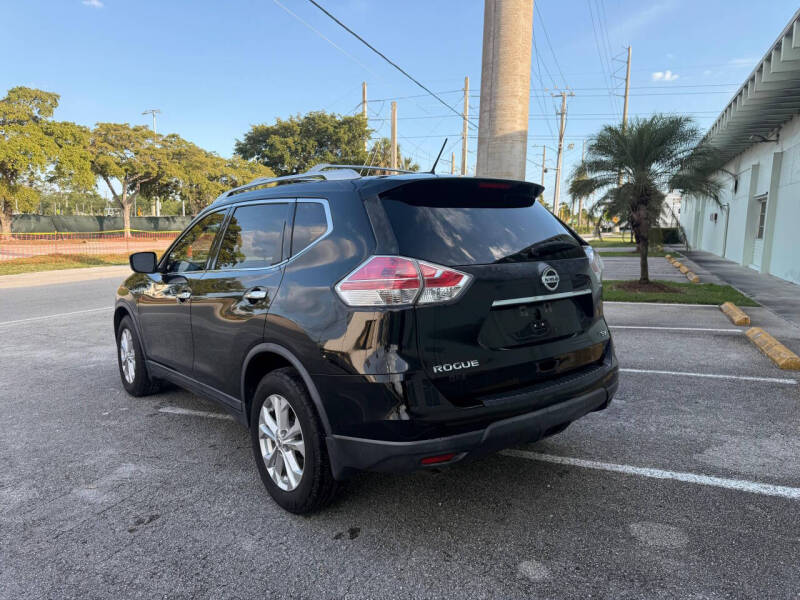 2015 Nissan Rogue SV