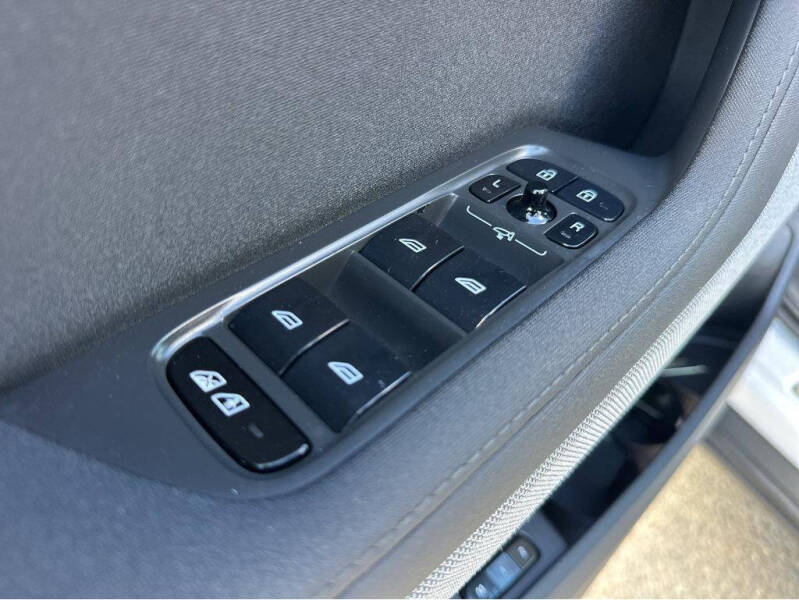 2021 Polestar 2 Launch Edition