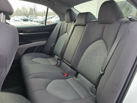 2020 Toyota Camry Hybrid LE