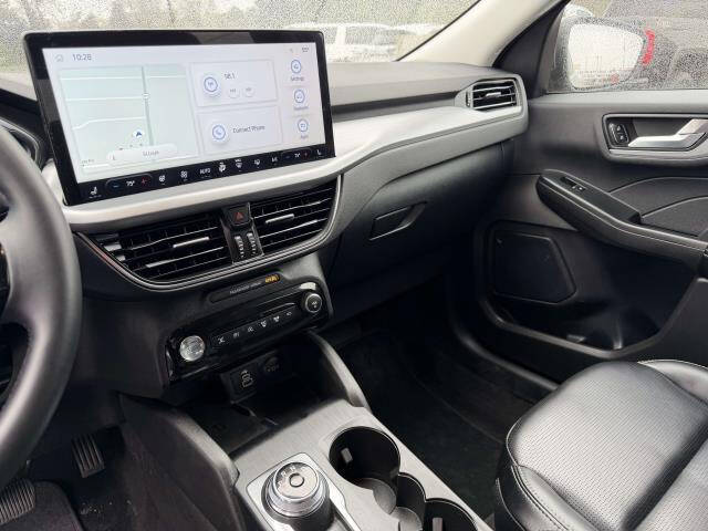 2024 Ford Escape Platinum
