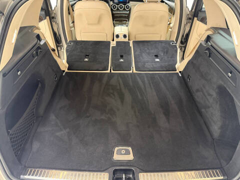 2020 Mercedes-Benz GLC GLC 300