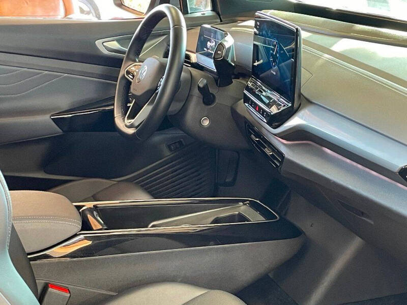 2023 Volkswagen ID.4 Pro S Plus