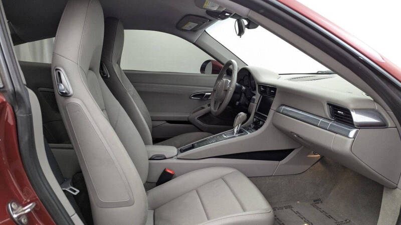 2012 Porsche 911 Carrera