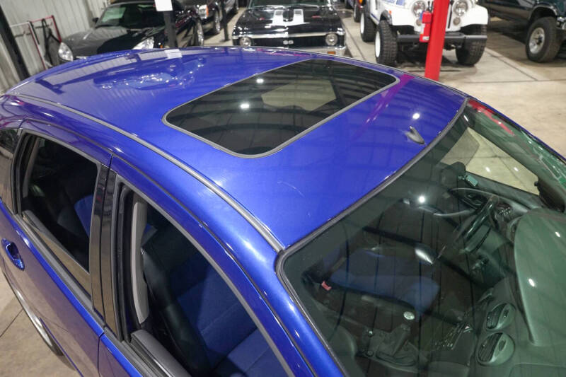 2003 Ford Focus SVT