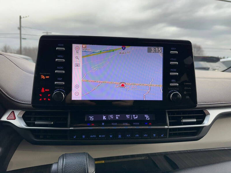 2021 Toyota Sienna Platinum 7-Passenger