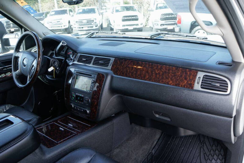 2011 GMC Sierra 3500HD