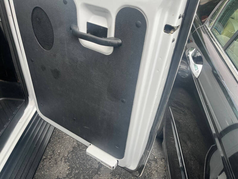 2009 Ford E-Series E-150 XL