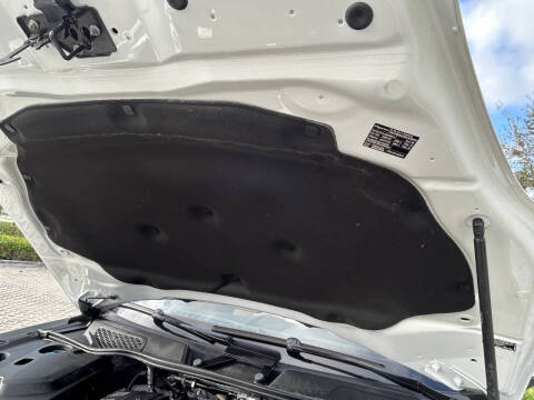 2017 Porsche Cayenne Platinum Edition