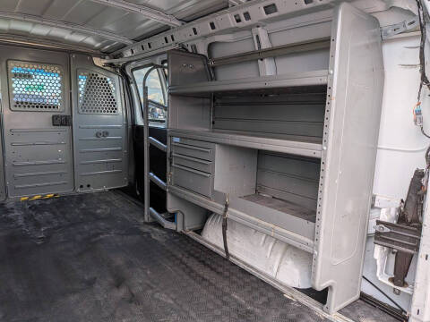 2021 Chevrolet Express 2500