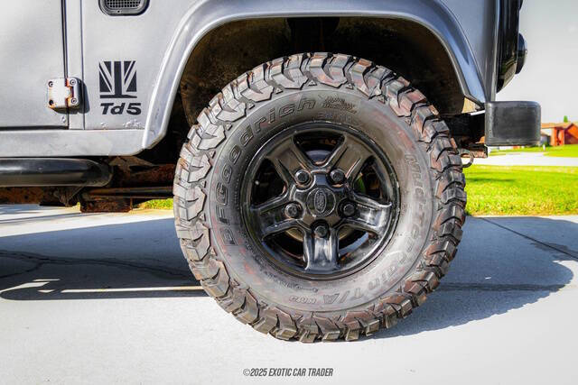 2000 Land Rover Defender