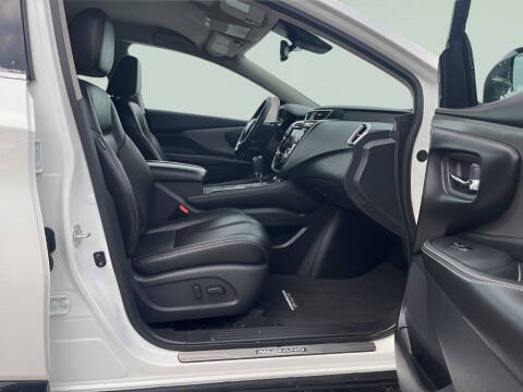 2023 Nissan Murano SV