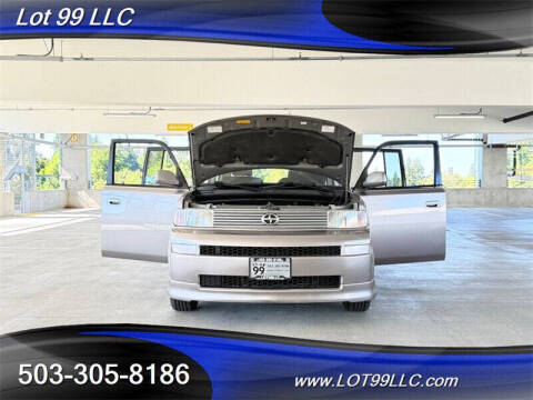 2005 Scion xB