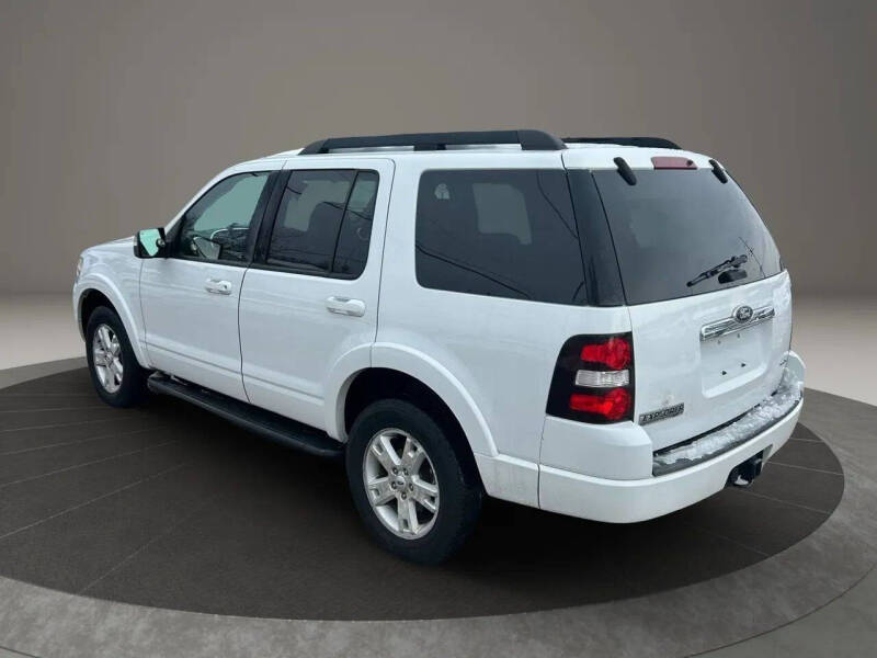 2010 Ford Explorer XLT