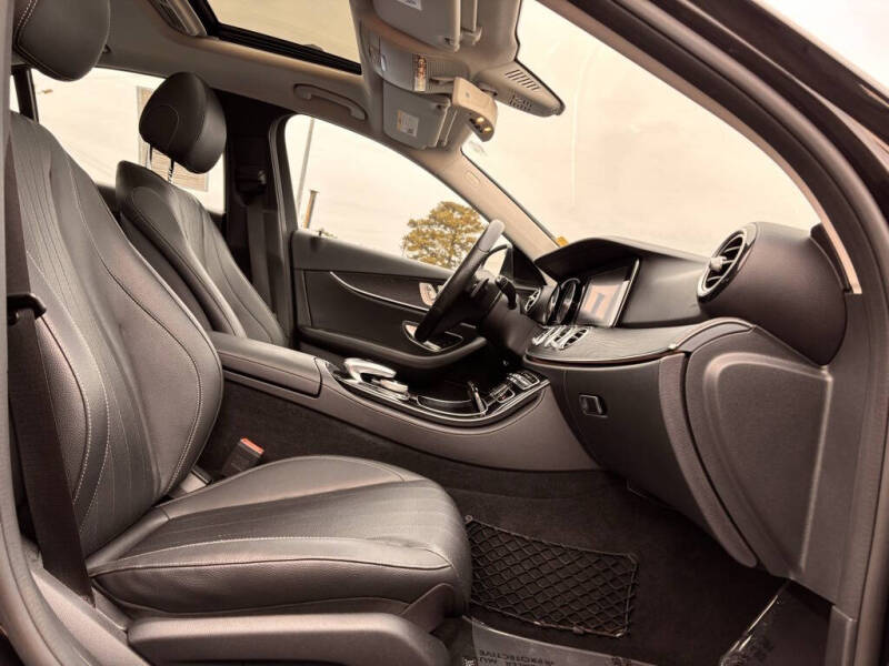 2017 Mercedes-Benz E-Class E 300