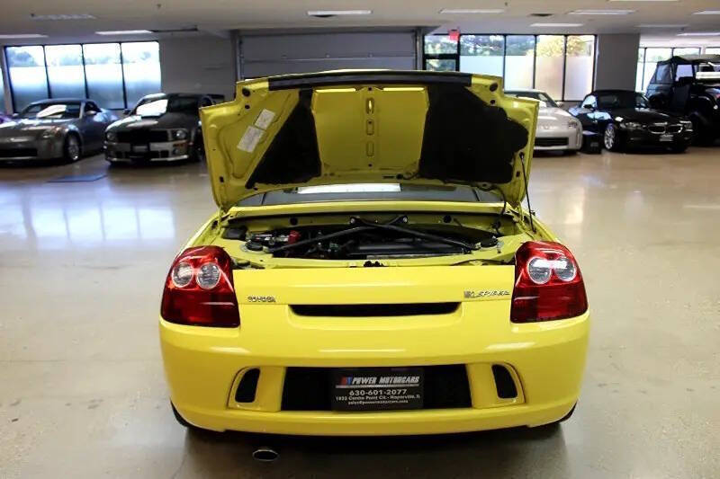 2004 Toyota MR2 Spyder