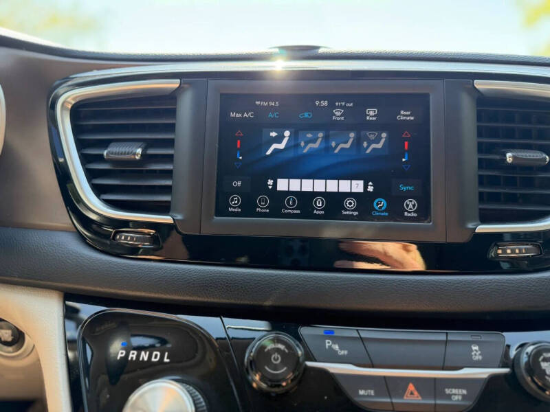 2018 Chrysler Pacifica L