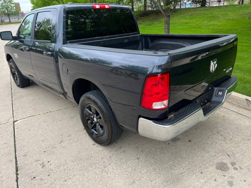 2021 RAM 1500 Classic SLT